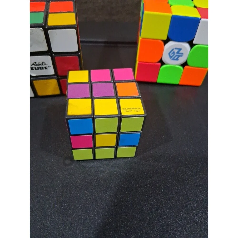 Rubiks Cube , Solving Cubes lot Of 3